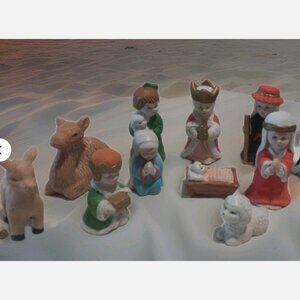 Vintage Hand Painted Nativity Porcelain Figures 11 pieces christmas jesus